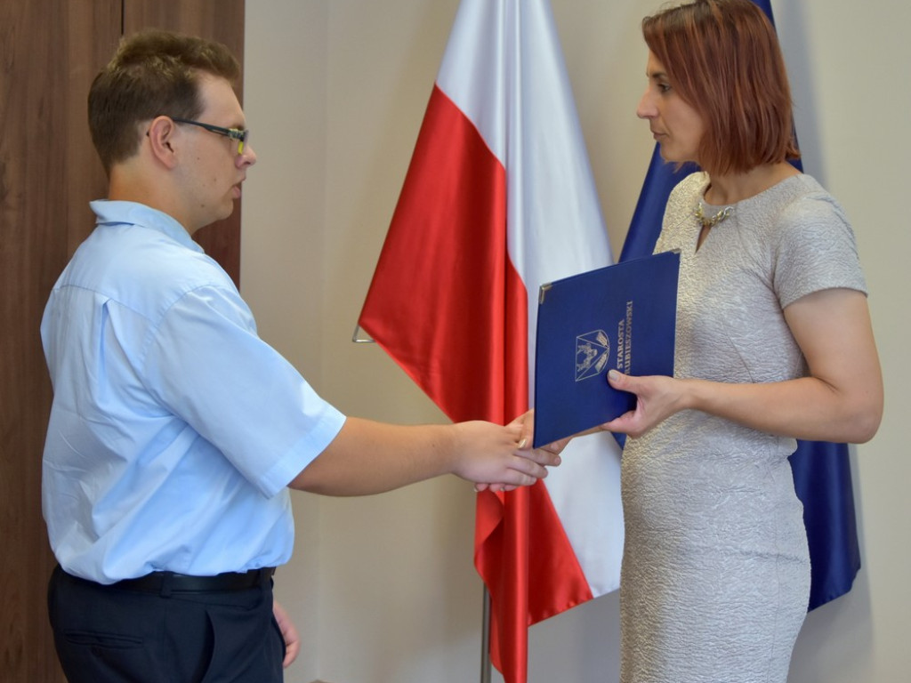 Zakończenie roku w hrubieszowskich szkołach średnich - ZDJĘCIA