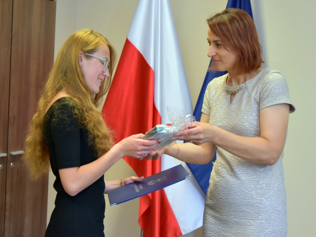 Zakończenie roku w hrubieszowskich szkołach średnich - ZDJĘCIA