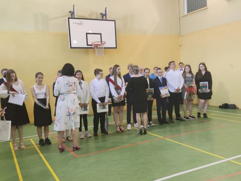 Zakończenie roku szkolnego w hrubieszowskiej Jedynce - ZDJĘCIA