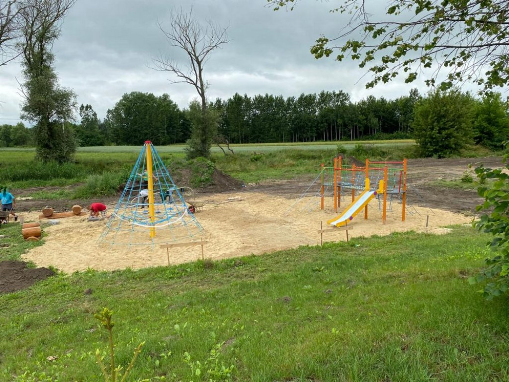 Hrubieszów: Powstaje miejsce rekreacji nad Huczwą - ZDJĘCIA