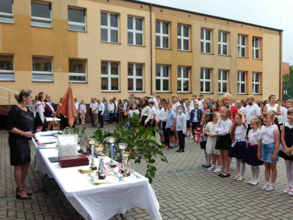 Zakończenie roku szkolnego w hrubieszowskiej Jedynce - ZDJĘCIA