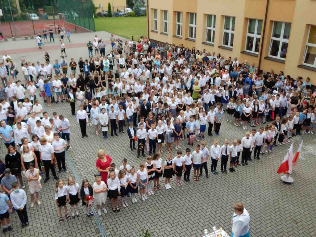 Zakończenie roku szkolnego w hrubieszowskiej Jedynce - ZDJĘCIA