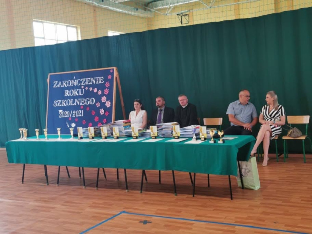 Zakończenie roku szkolnego w hrubieszowskiej Dwójce - ZDJECIA