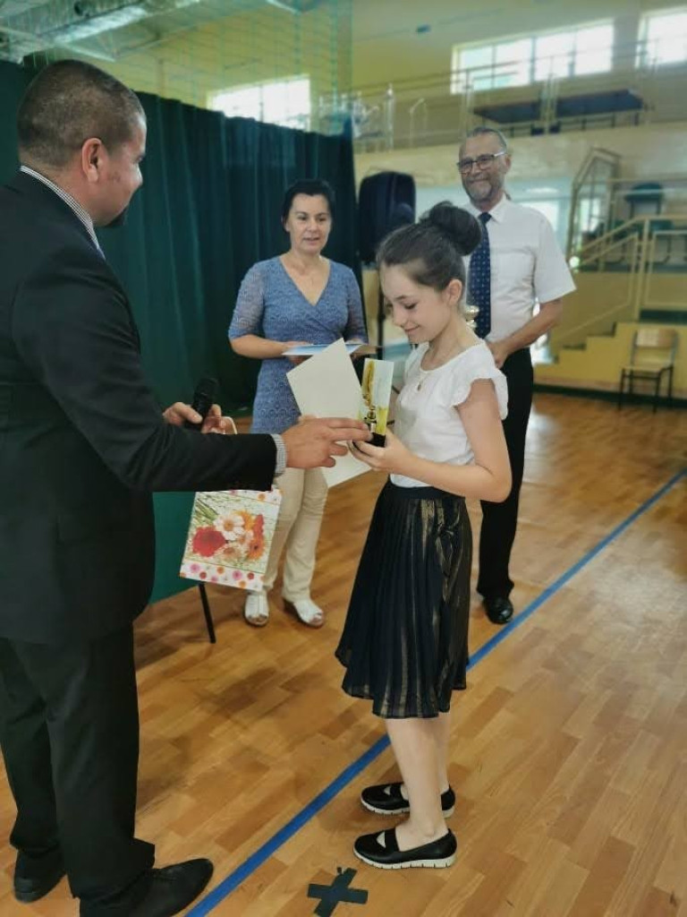 Zakończenie roku szkolnego w hrubieszowskiej Dwójce - ZDJECIA