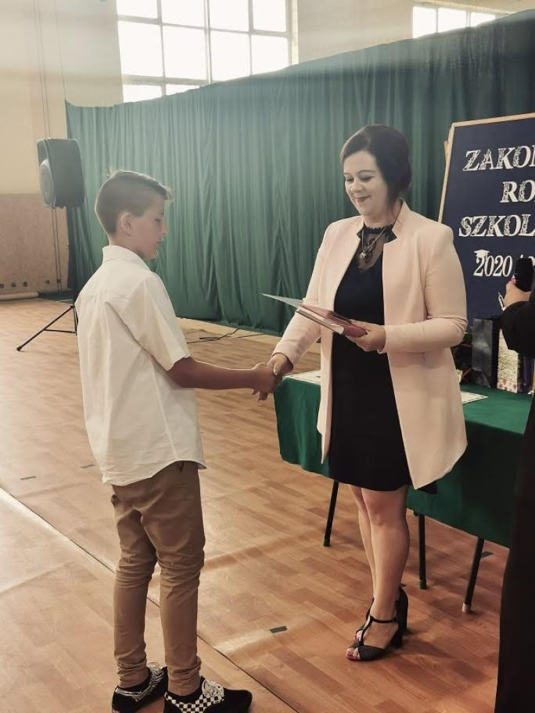 Zakończenie roku szkolnego w hrubieszowskiej Dwójce - ZDJECIA