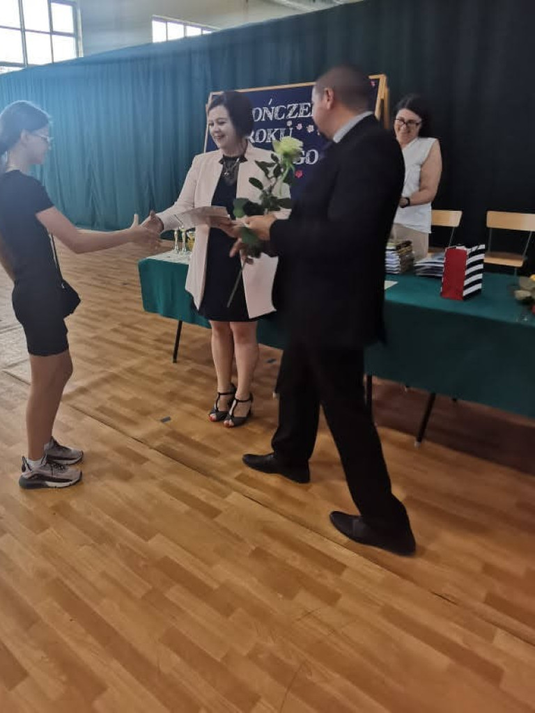 Zakończenie roku szkolnego w hrubieszowskiej Dwójce - ZDJECIA