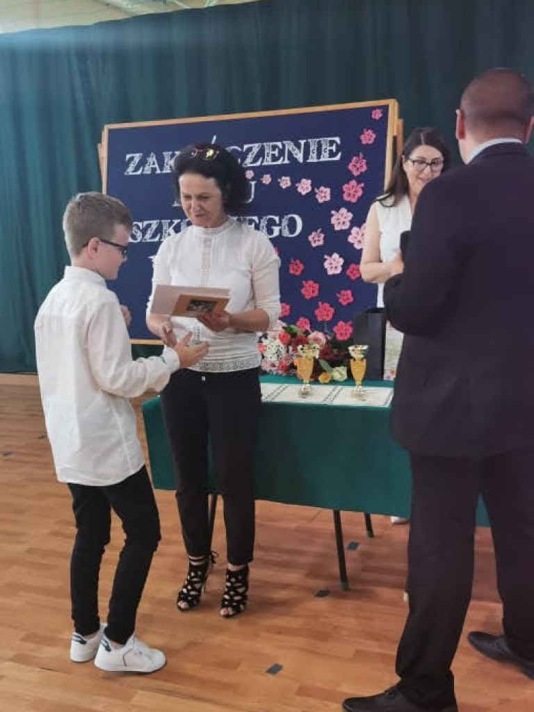 Zakończenie roku szkolnego w hrubieszowskiej Dwójce - ZDJECIA