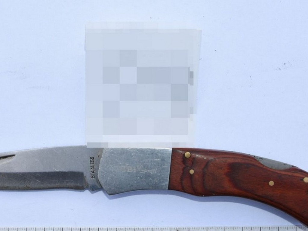 Zamaskowani, z gazem, nożem i pałką napadali na sklepy w okolicach Zamościa - ZDJĘCIA
