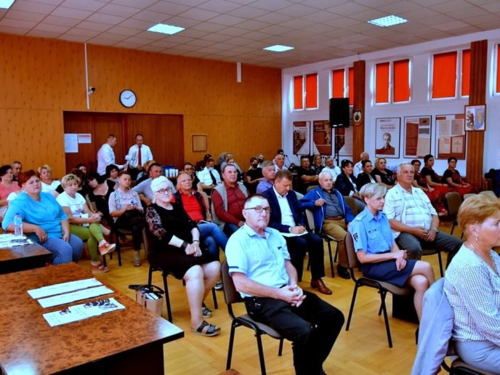 Hrubieszów: Z ministrem o pomocy dla ofiar przestępstw - ZDJĘCIA