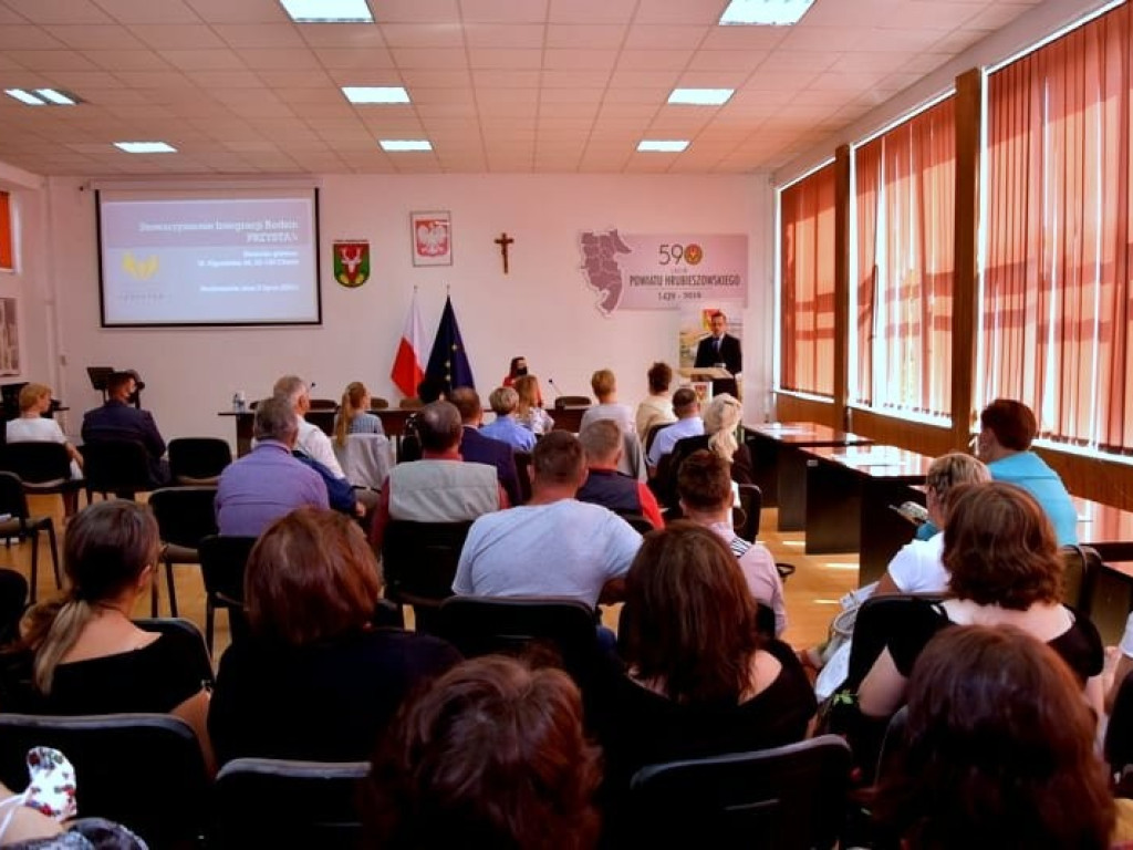 Hrubieszów: Z ministrem o pomocy dla ofiar przestępstw - ZDJĘCIA