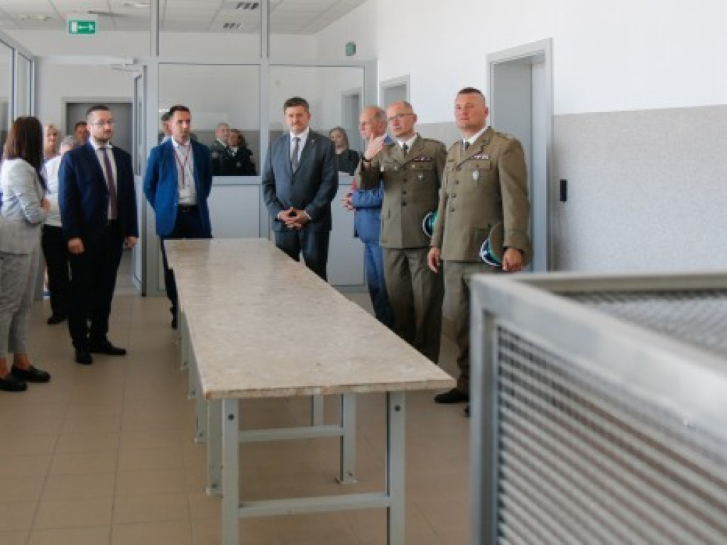 Przejście graniczne w Zosinie z nową infrastrukturą - ZDJĘCIA
