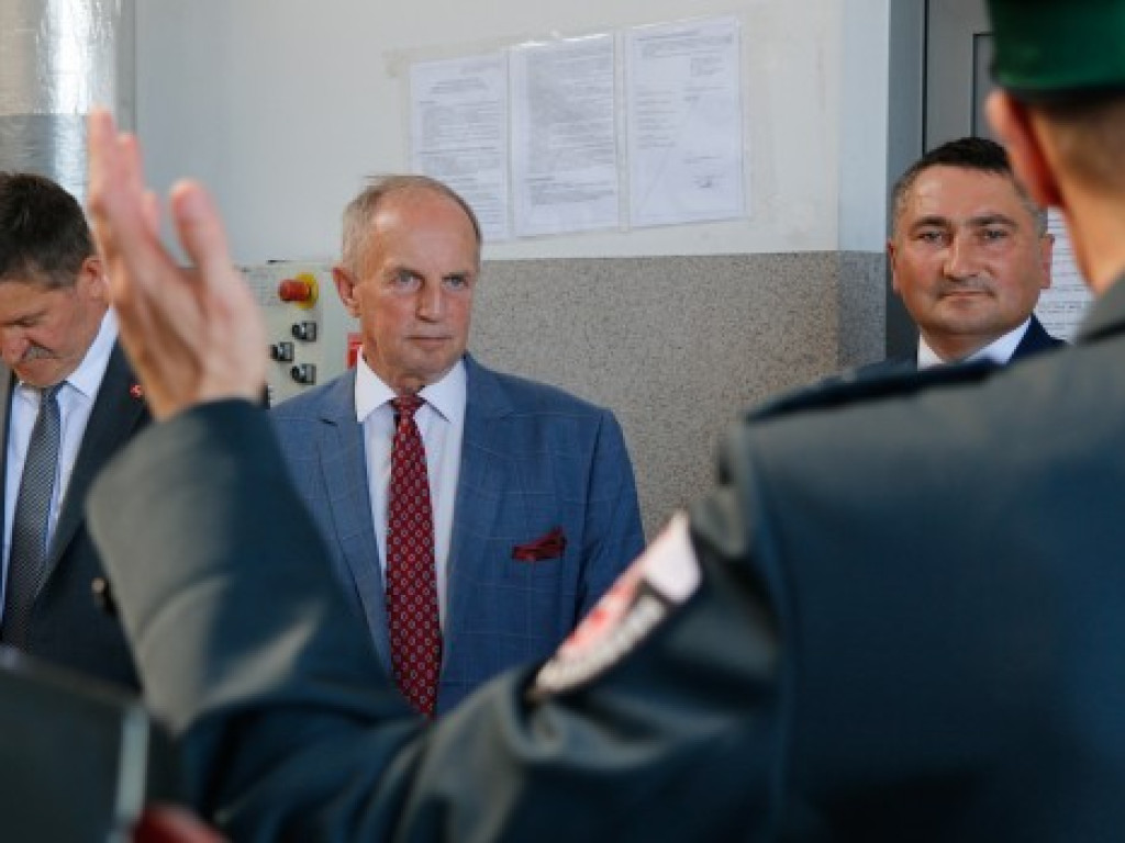 Przejście graniczne w Zosinie z nową infrastrukturą - ZDJĘCIA