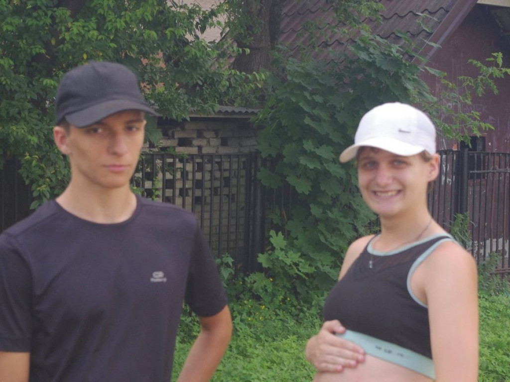Lekkoatleci Unii Hrubieszów ze sponsorem i na obozie sportowym - ZDJĘCIA