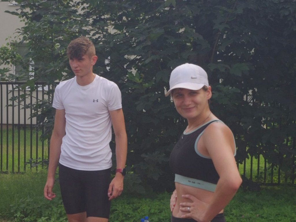 Lekkoatleci Unii Hrubieszów ze sponsorem i na obozie sportowym - ZDJĘCIA