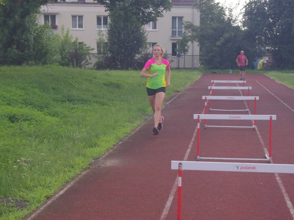 Lekkoatleci Unii Hrubieszów ze sponsorem i na obozie sportowym - ZDJĘCIA