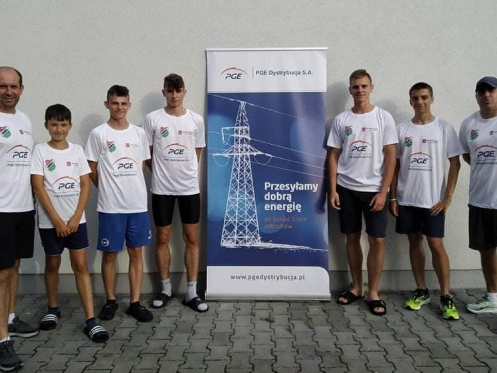 Lekkoatleci Unii Hrubieszów ze sponsorem i na obozie sportowym - ZDJĘCIA