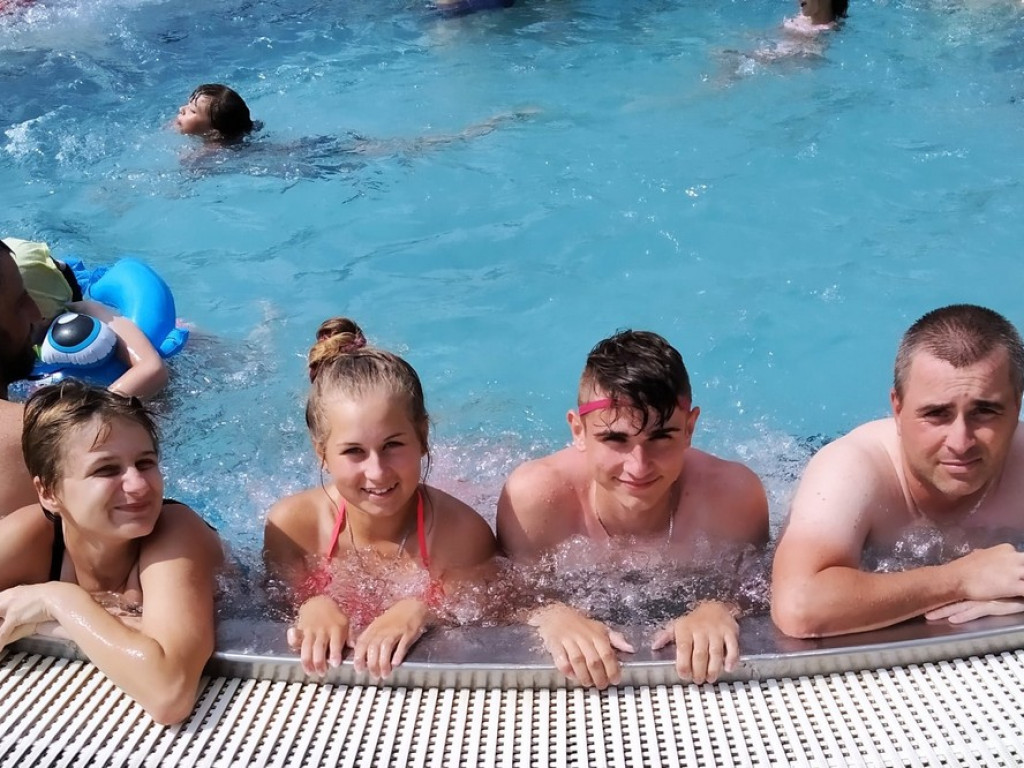 Lekkoatleci Unii Hrubieszów ze sponsorem i na obozie sportowym - ZDJĘCIA