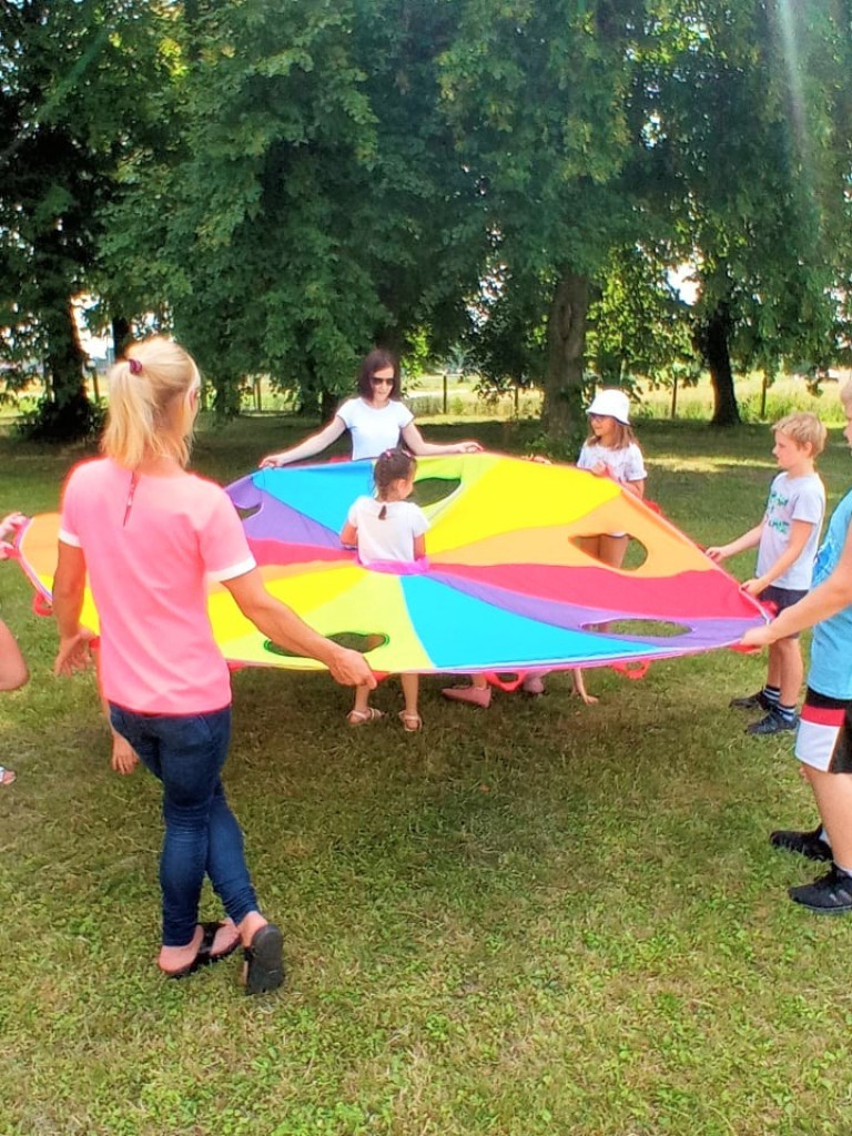 W ciszy odkrywać nieznane historie - wywiad z absolwentką ZS 1 - ZDJĘCIA