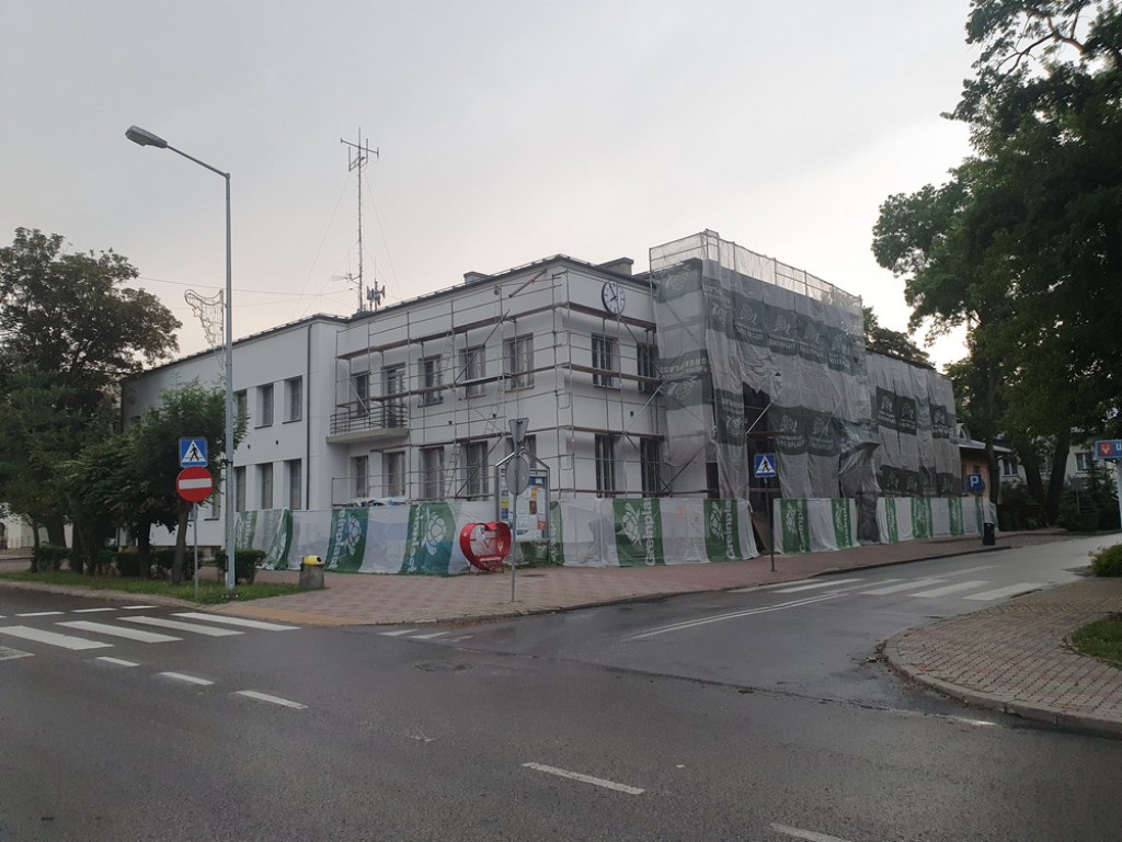 Hrubieszów: Remont budynku Urzędu Miasta zmierza ku końcowi - ZDJĘCIA