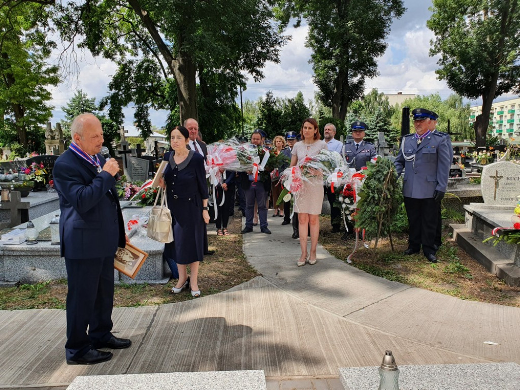 Hrubieszów: Poświęcenie mogił sanitariuszki, policjantów i legionistów - ZDJĘCIA