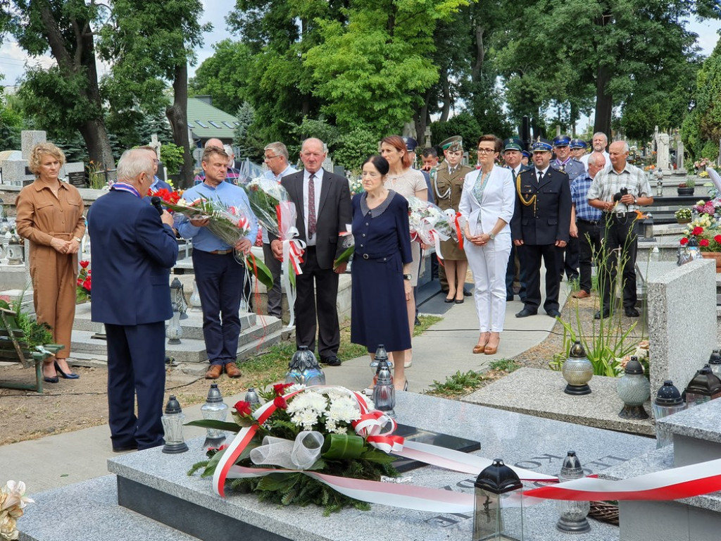 Hrubieszów: Poświęcenie mogił sanitariuszki, policjantów i legionistów - ZDJĘCIA