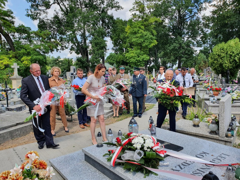 Hrubieszów: Poświęcenie mogił sanitariuszki, policjantów i legionistów - ZDJĘCIA