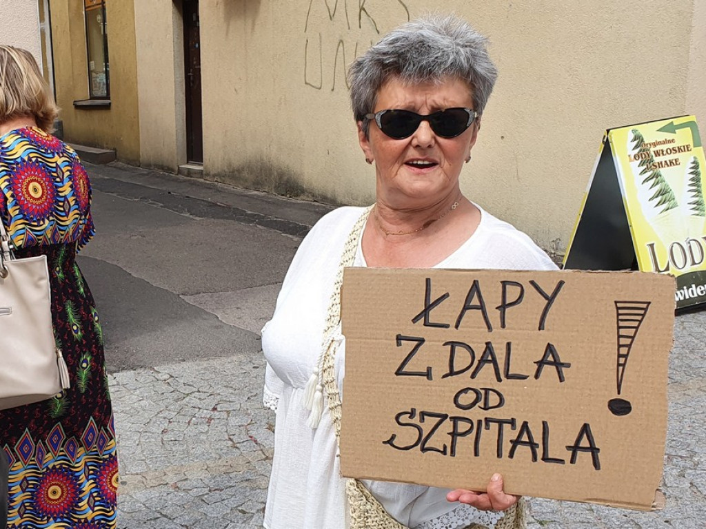 Hrubieszów: Manifestacja przeciwko działaniom zarządu powiatu - ZDJĘCIA, WIDEO
