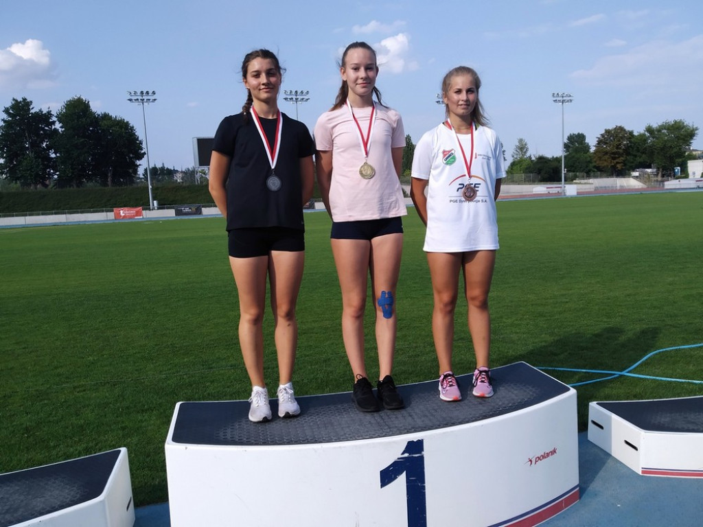 Osiem medali lekkoatletów Unii w Mistrzostwach Województwa U18 - ZDJĘCIA