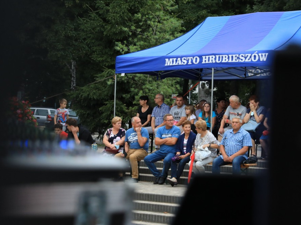Hrubieszów: Rocznica Powstania Warszawskiego - koncert zespołu Hubal - ZDJECIA, WIDEO