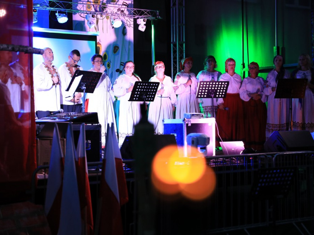 Hrubieszów: Rocznica Powstania Warszawskiego - koncert zespołu Hubal - ZDJECIA, WIDEO