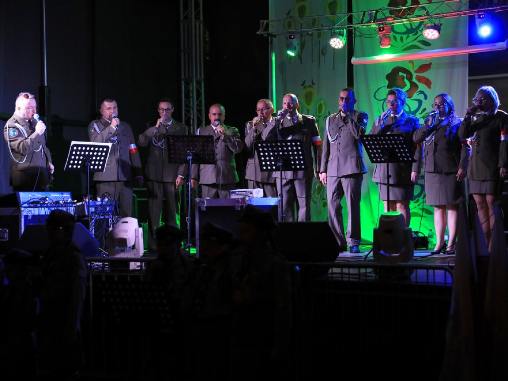 Hrubieszów: Rocznica Powstania Warszawskiego - koncert zespołu Hubal - ZDJECIA, WIDEO