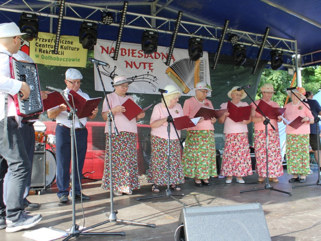 Na biesiadną nutę w Dołhobyczowie - ZDJĘCIA