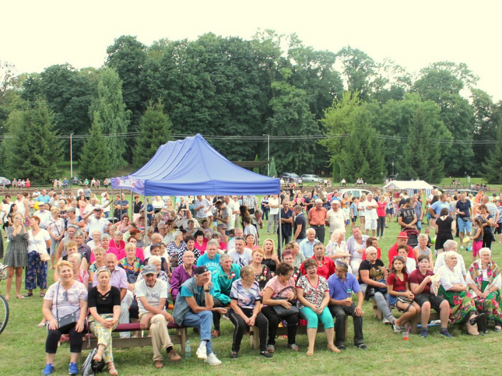 Na biesiadną nutę w Dołhobyczowie - ZDJĘCIA