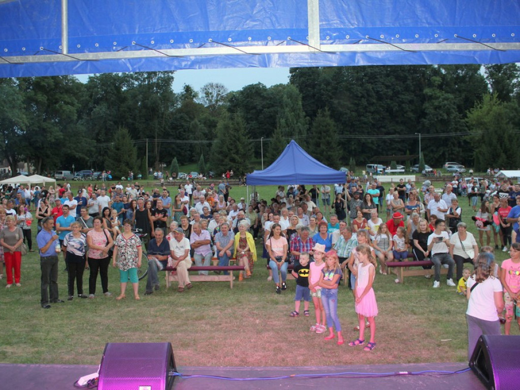 Na biesiadną nutę w Dołhobyczowie - ZDJĘCIA