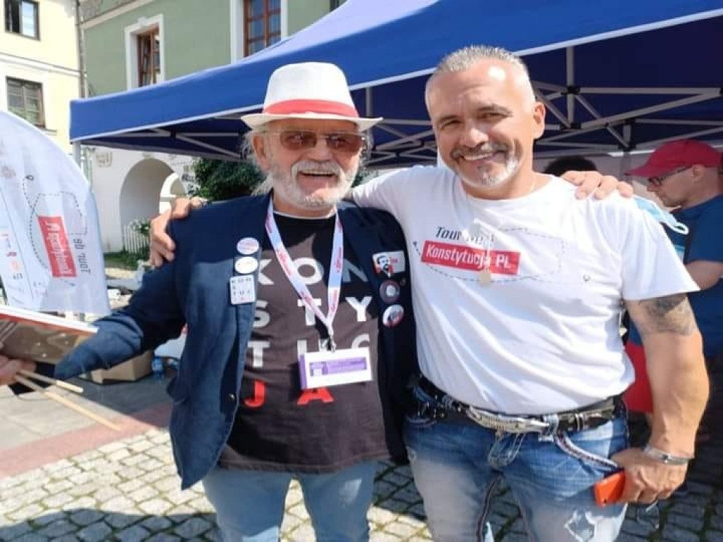 W obronie wolnych mediów i sądów - ZDJĘCIA