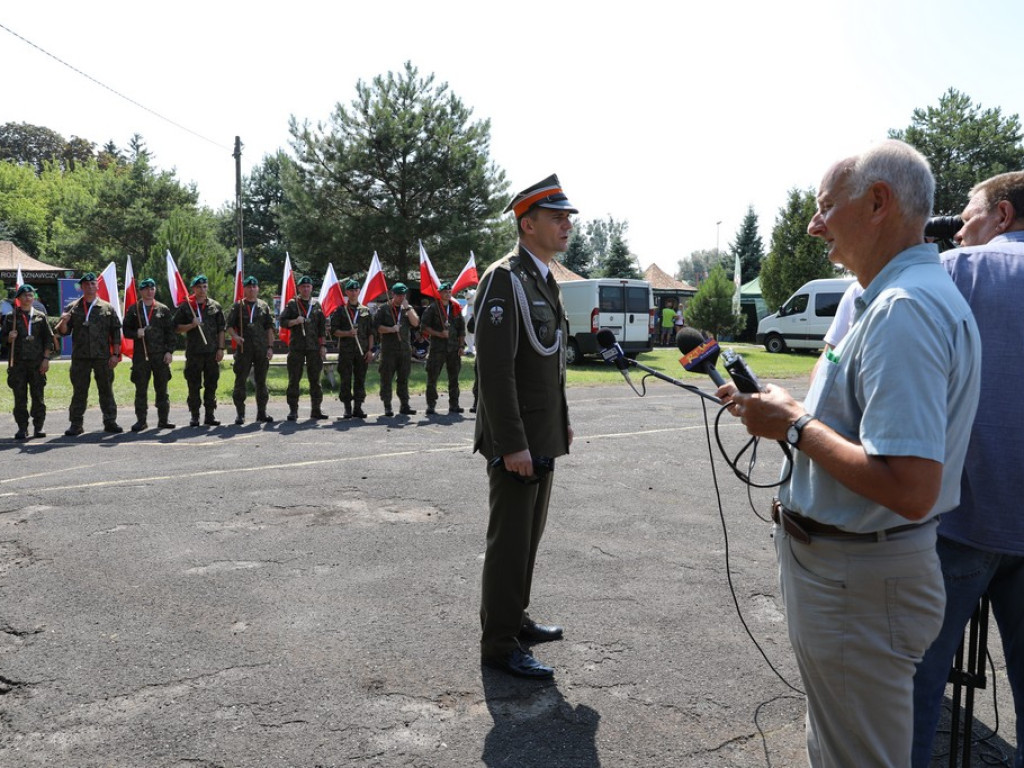Hrubieszów: Trwa piknik z okazji Święta Wojska Polskiego - ZDJĘCIA