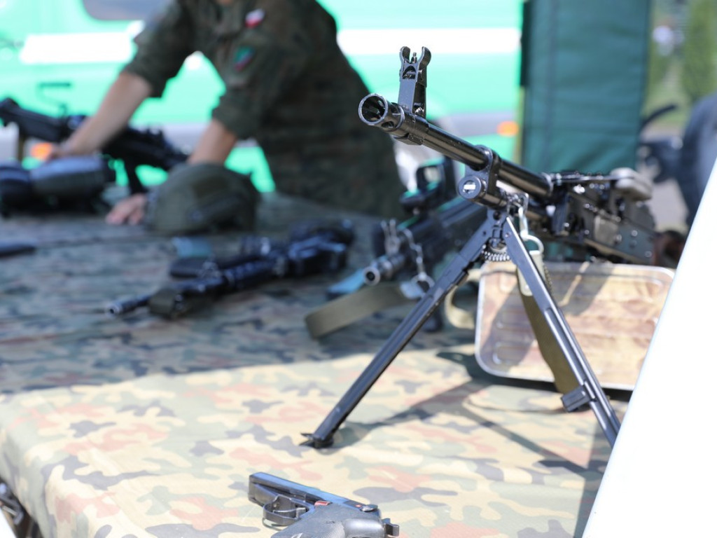 Hrubieszów: Trwa piknik z okazji Święta Wojska Polskiego - ZDJĘCIA