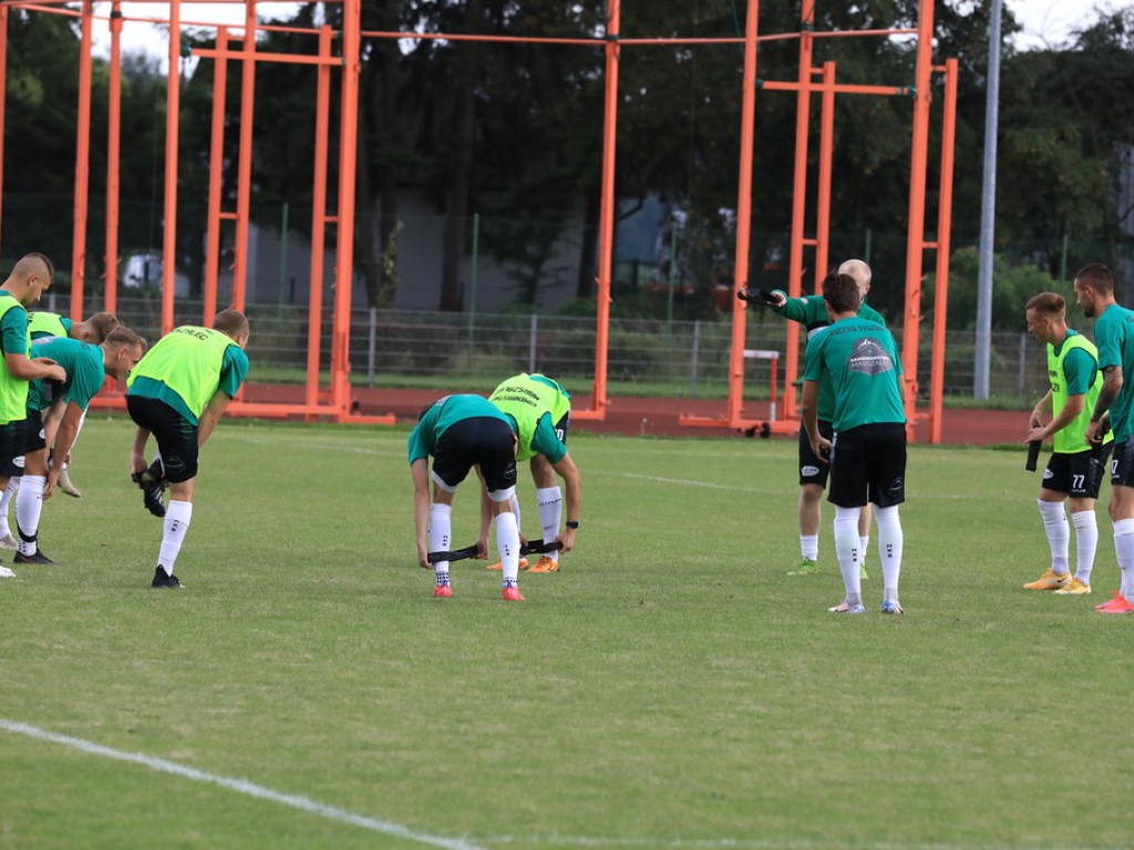 Unia - Huczwa 0:3. Koniec pucharowej przygody - ZDJĘCIA, WIDEO