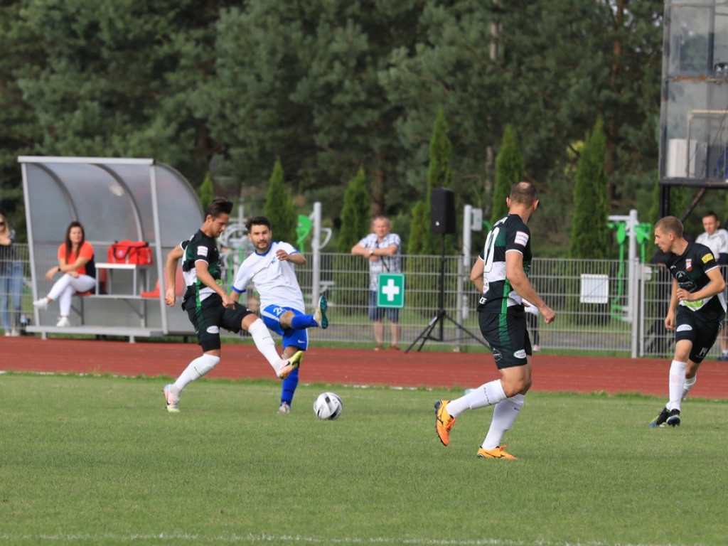 Unia - Huczwa 0:3. Koniec pucharowej przygody - ZDJĘCIA, WIDEO