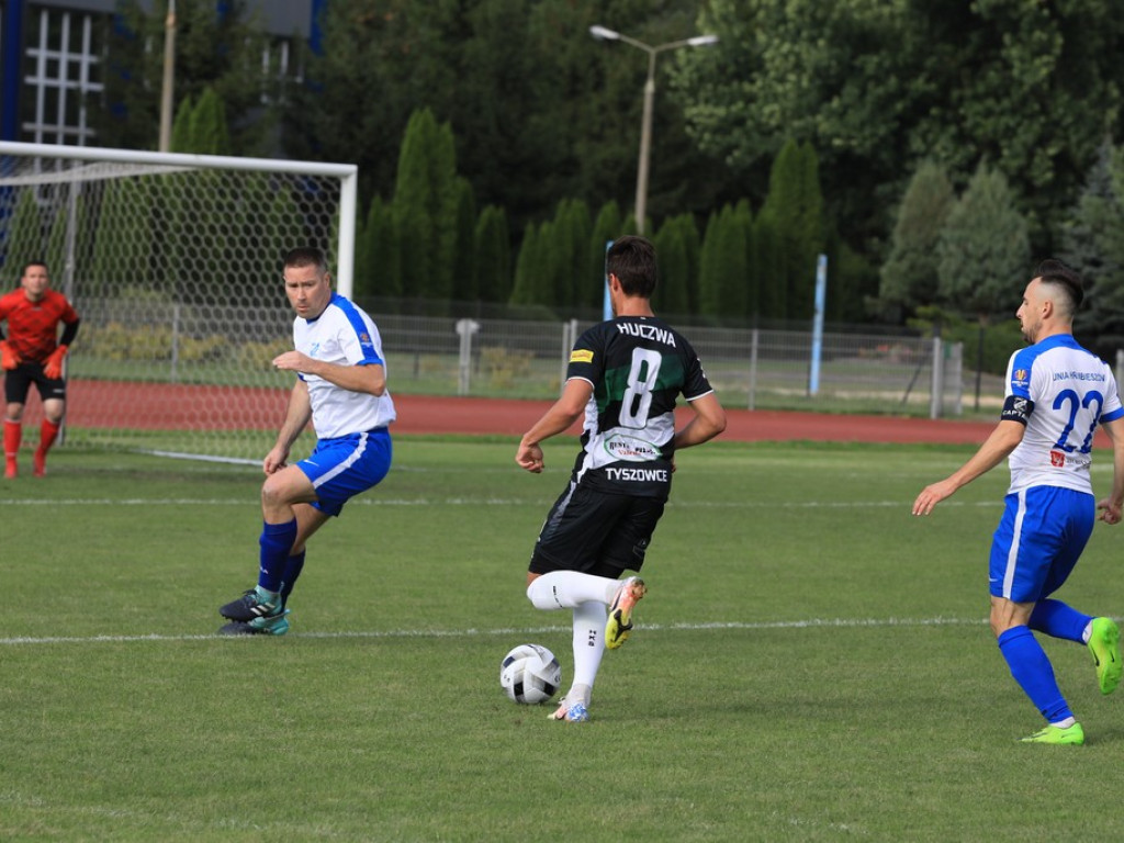 Unia - Huczwa 0:3. Koniec pucharowej przygody - ZDJĘCIA, WIDEO