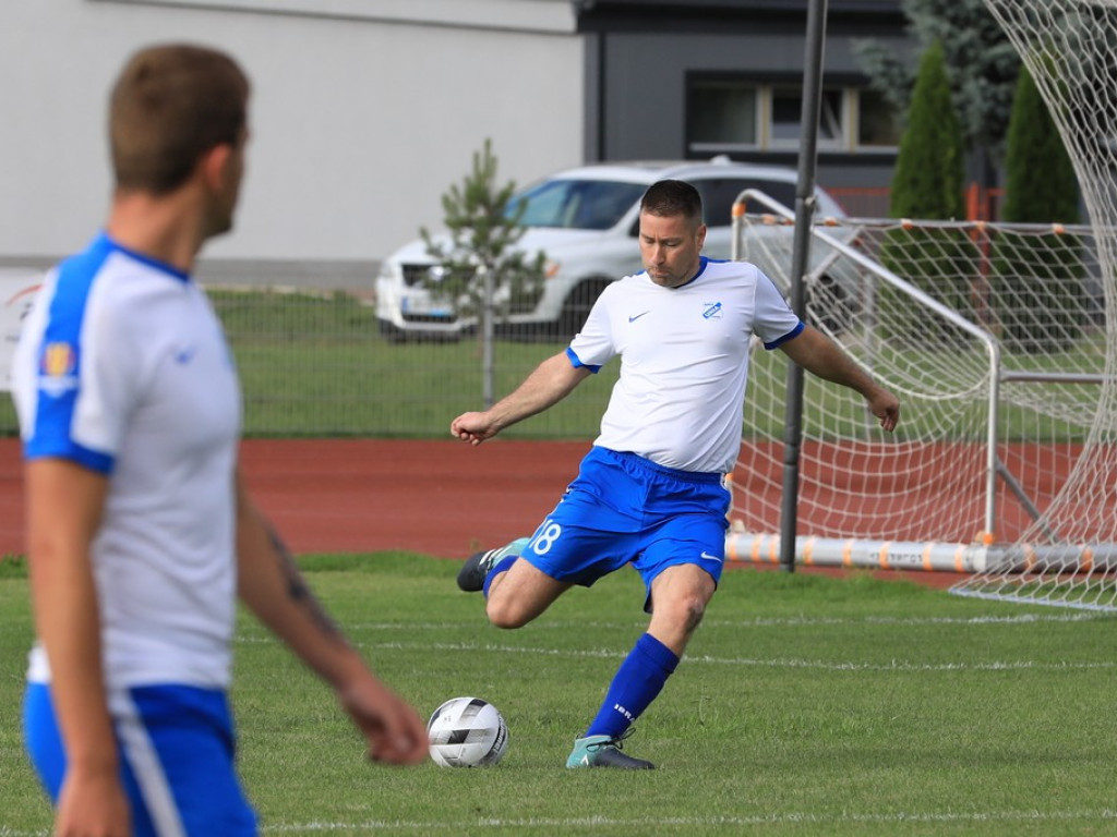 Unia - Huczwa 0:3. Koniec pucharowej przygody - ZDJĘCIA, WIDEO
