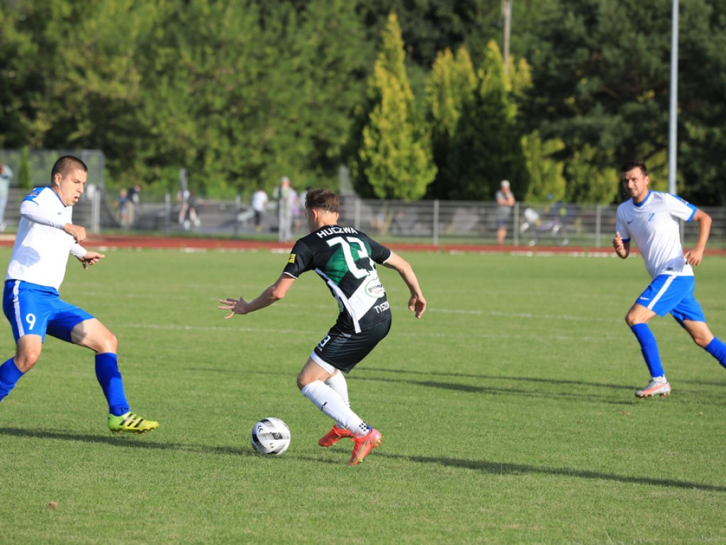 Unia - Huczwa 0:3. Koniec pucharowej przygody - ZDJĘCIA, WIDEO