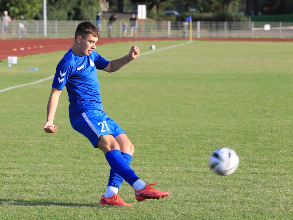 Unia - Huczwa 0:3. Koniec pucharowej przygody - ZDJĘCIA, WIDEO