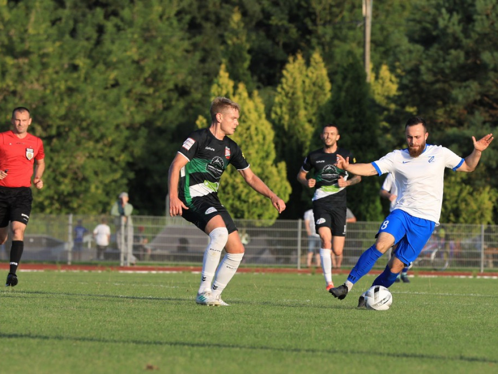 Unia - Huczwa 0:3. Koniec pucharowej przygody - ZDJĘCIA, WIDEO