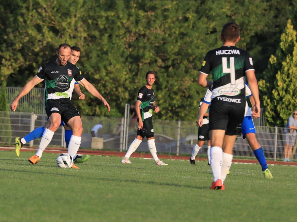 Unia - Huczwa 0:3. Koniec pucharowej przygody - ZDJĘCIA, WIDEO