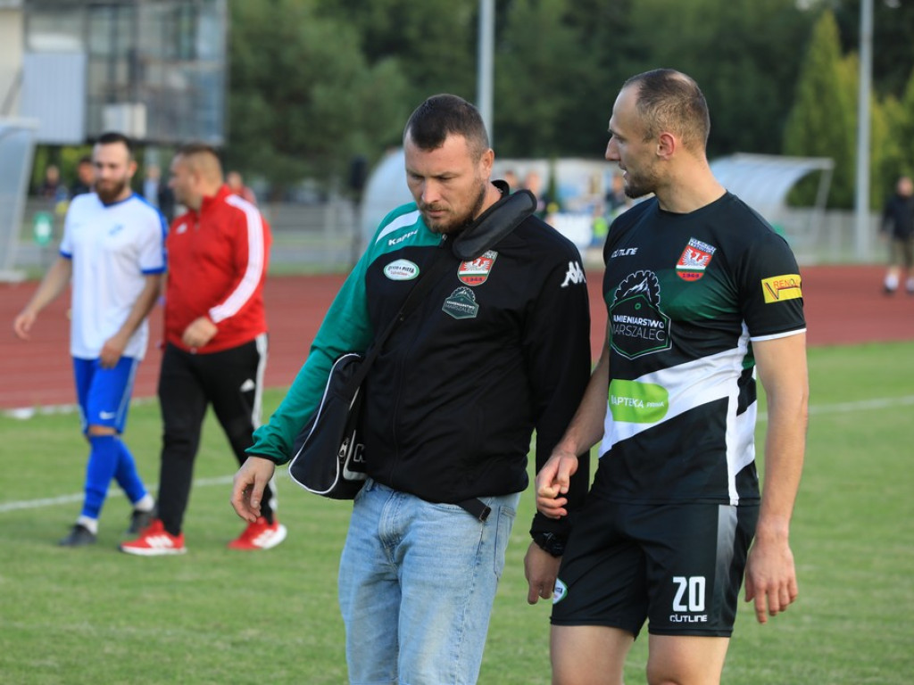 Unia - Huczwa 0:3. Koniec pucharowej przygody - ZDJĘCIA, WIDEO