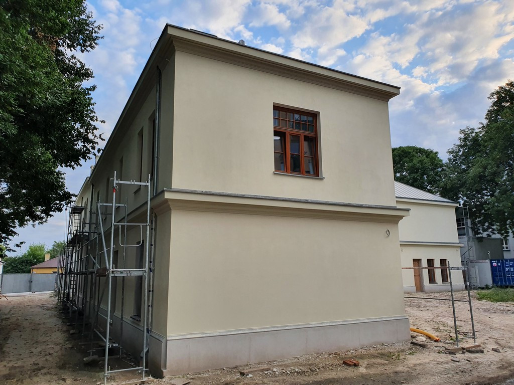 Książki się niecierpliwią, piwnica hamuje - o przedłużającym się remoncie w Hrubieszowie - ZDJĘCIA