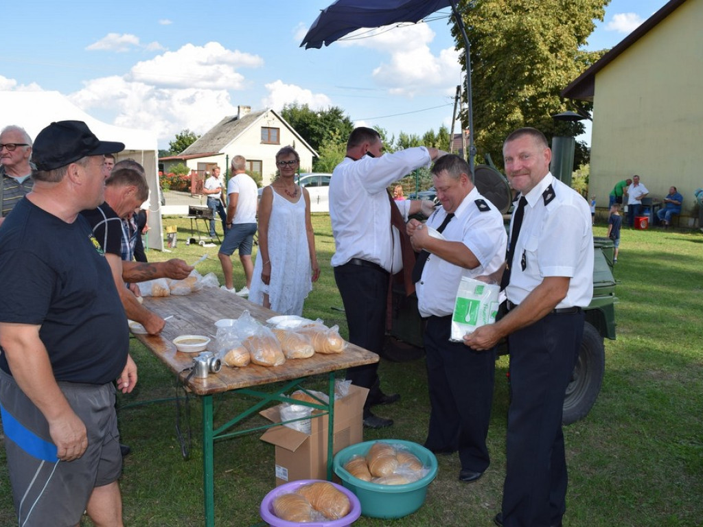 Biesiada Pieczonego Ziemniaka w Szychowicach - ZDJĘCIA