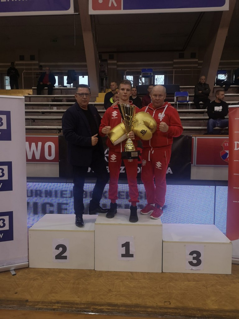 Pięściarski działacz - urodzony w Hrubieszowie Mieczysław Gołąb - weźmie udział z olimpijczykiem w akcji 