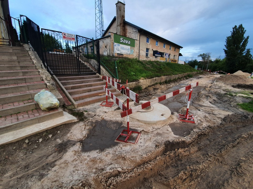 Hrubieszów: Przebudowa Żeromskiego i drogi dojazdowej do basenu - ZDJĘCIA